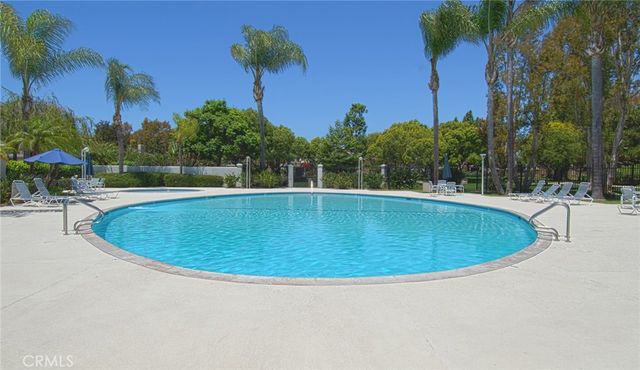 34 Senisa, Irvine, CA 92612