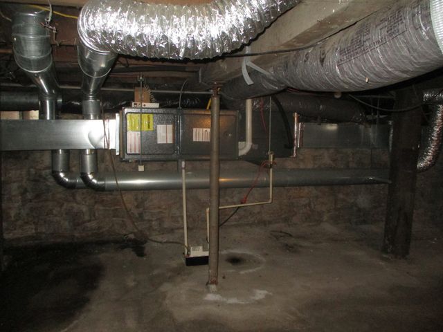 706 E Joliet Street, Ottawa, IL 61350