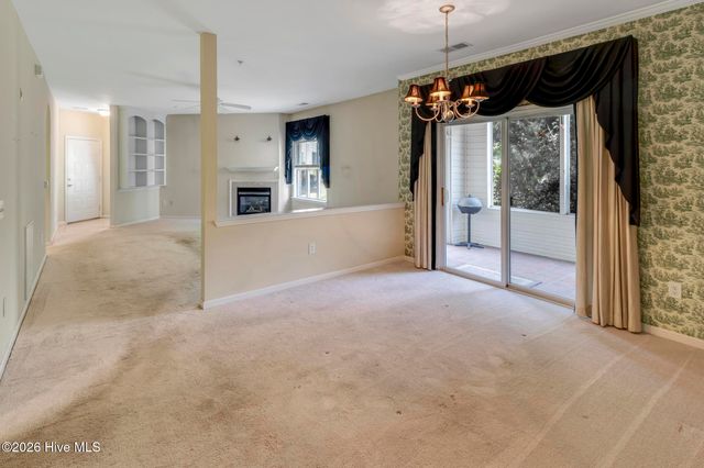 3909 Botsford Court Unit 103, Wilmington, NC 28412