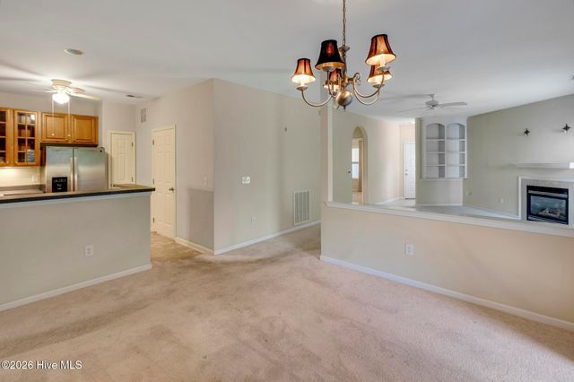 3909 Botsford Court Unit 103, Wilmington, NC 28412