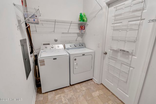 3909 Botsford Court Unit 103, Wilmington, NC 28412
