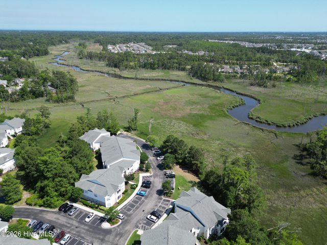 3909 Botsford Court Unit 103, Wilmington, NC 28412