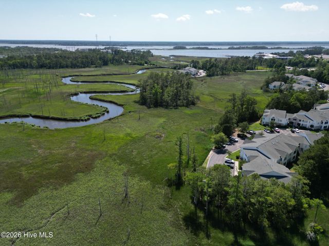 3909 Botsford Court Unit 103, Wilmington, NC 28412