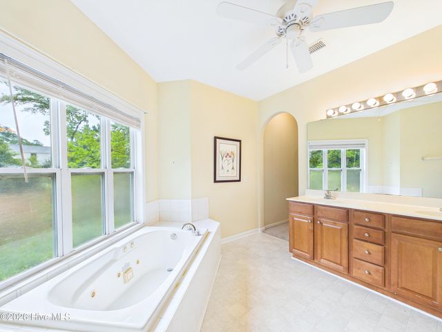 3909 Botsford Court Unit 103, Wilmington, NC 28412