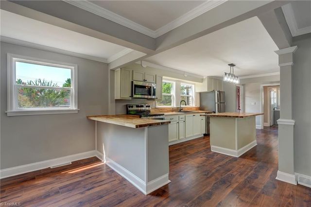 1110 Rosemont Drive, Reidsville, NC 27320