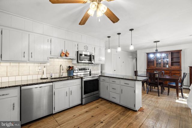 2401 ALBERT RILL RD, Hampstead, MD 21074