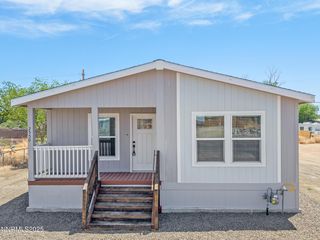 2550 Pueblo Street, Silver Springs, NV 89429