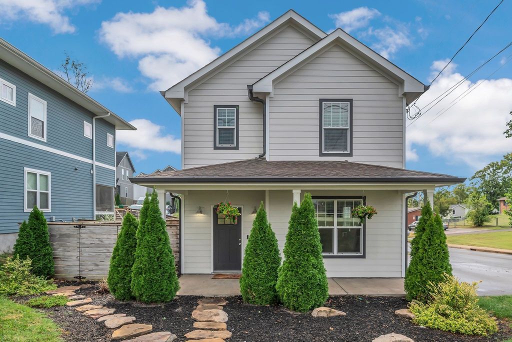 2137 14th Ave, N, Nashville, TN 37208