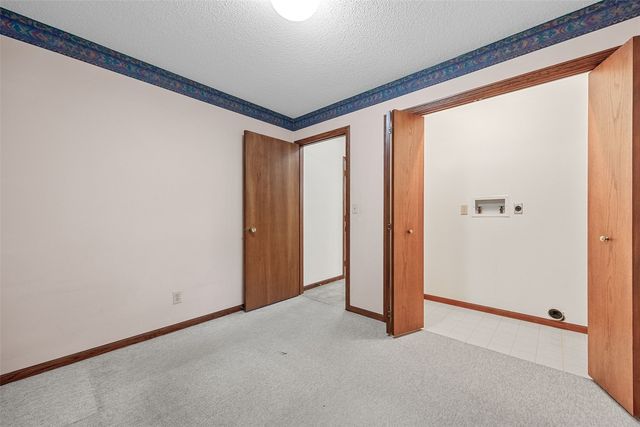3333 Riverside Drive, Cedar Rapids, IA 52411