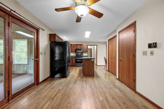 3333 Riverside Drive, Cedar Rapids, IA 52411
