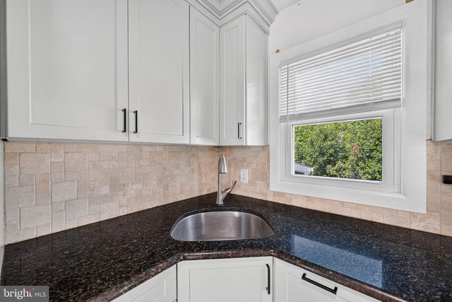 130 BRIARWOOD DR, Douglassville, PA 19518