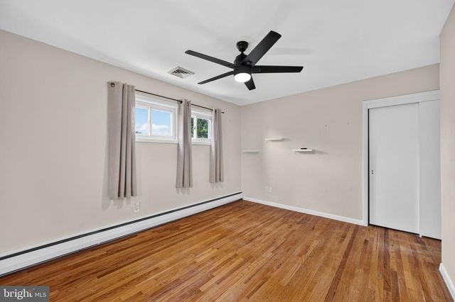 130 BRIARWOOD DR, Douglassville, PA 19518
