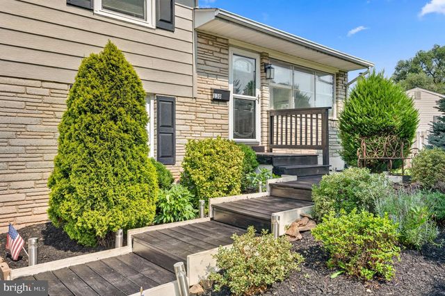 130 BRIARWOOD DR, Douglassville, PA 19518