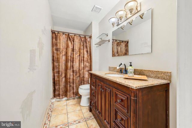 1384 ARUNDEL WAY, Bensalem, PA 19020