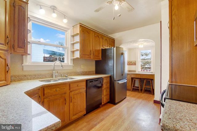 319 N FRANKLIN ST, Waynesboro, PA 17268