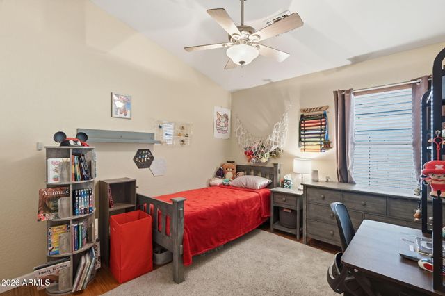 2834 E SAGUARO PARK Lane, Phoenix, AZ 85024