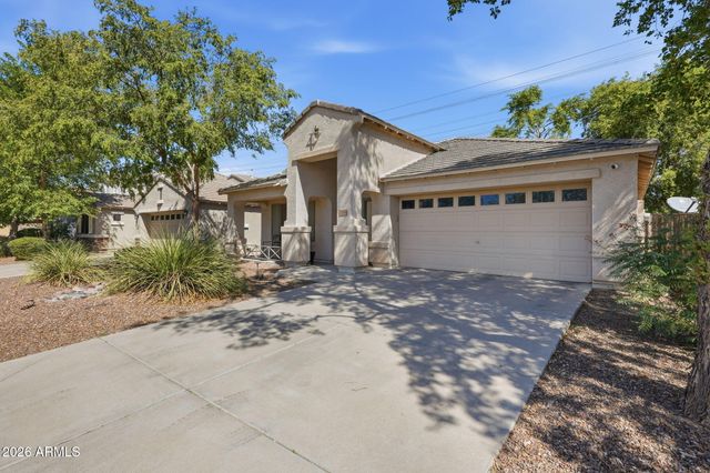 2834 E SAGUARO PARK Lane, Phoenix, AZ 85024