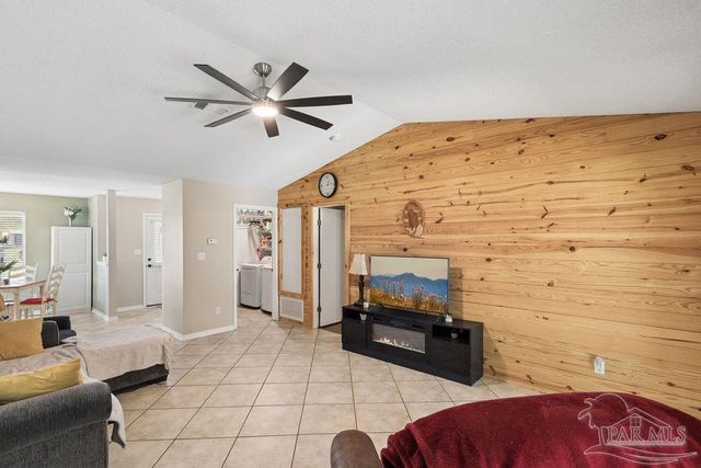 1770 Annie Penton Rd, Jay, FL 32565