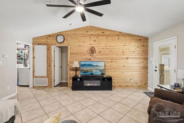 1770 Annie Penton Rd, Jay, FL 32565