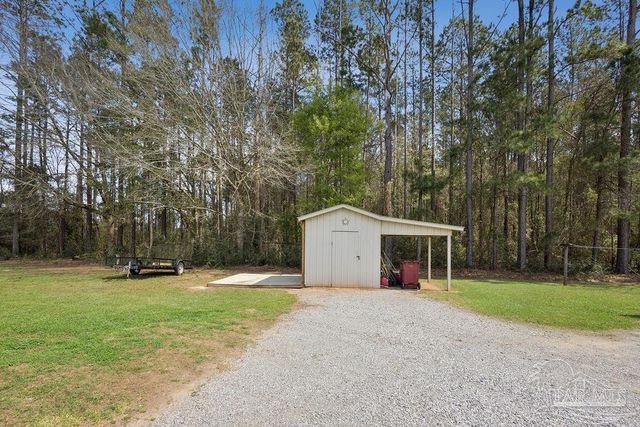 1770 Annie Penton Rd, Jay, FL 32565