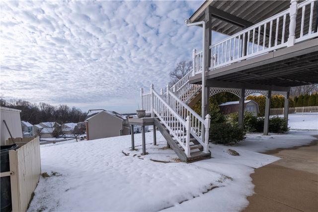 105 Birchwood Way, Irwin, PA 15642