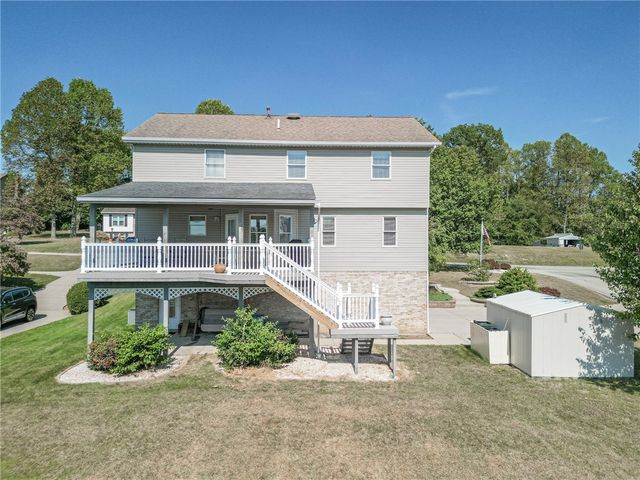 105 Birchwood Way, Irwin, PA 15642