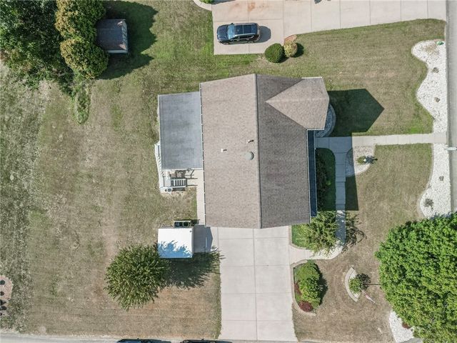 105 Birchwood Way, Irwin, PA 15642