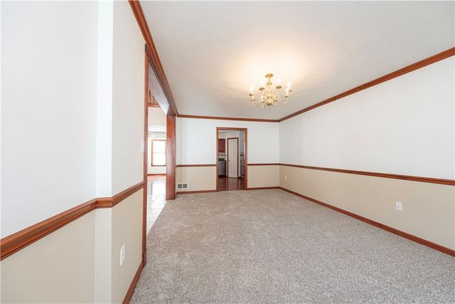 105 Birchwood Way, Irwin, PA 15642