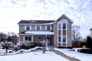 105 Birchwood Way, Irwin, PA 15642