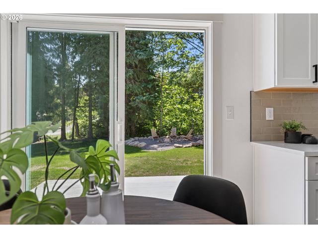 112 CARSON CREEK Rd, Carson, WA 98610