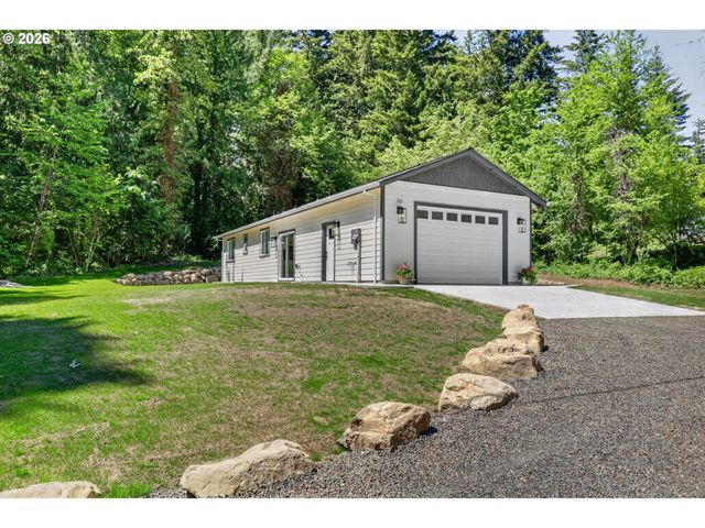 112 CARSON CREEK Rd, Carson, WA 98610