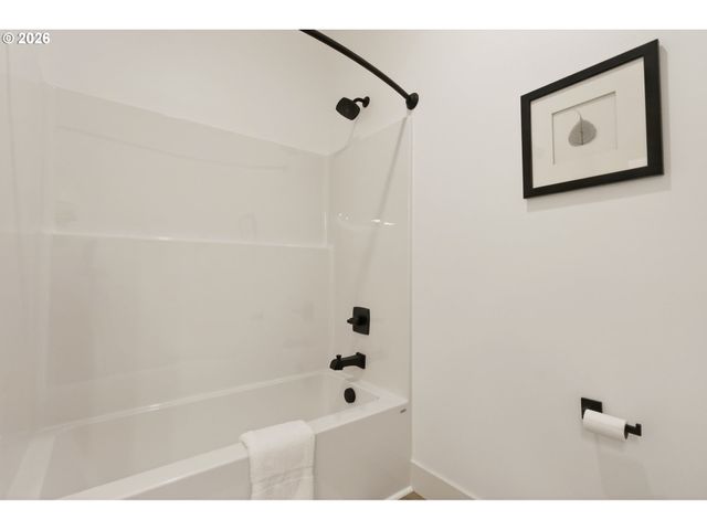 112 CARSON CREEK Rd, Carson, WA 98610