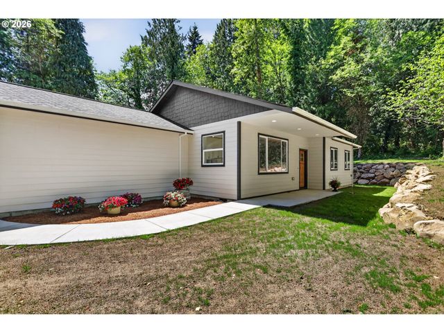 112 CARSON CREEK Rd, Carson, WA 98610