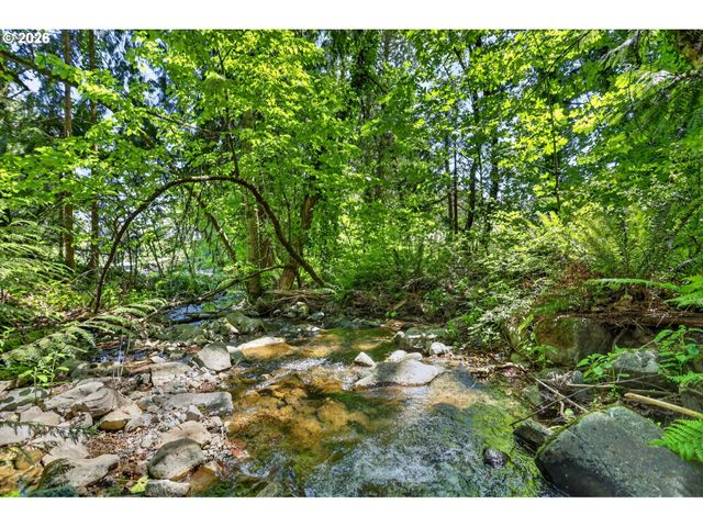 112 CARSON CREEK Rd, Carson, WA 98610