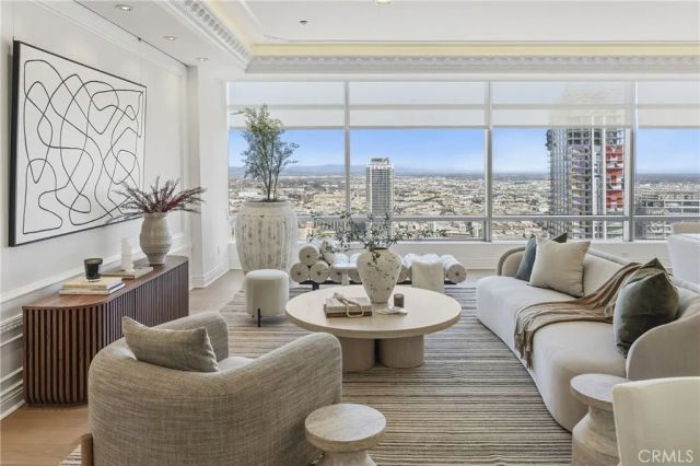 900 W Olympic, Los Angeles, CA 90015