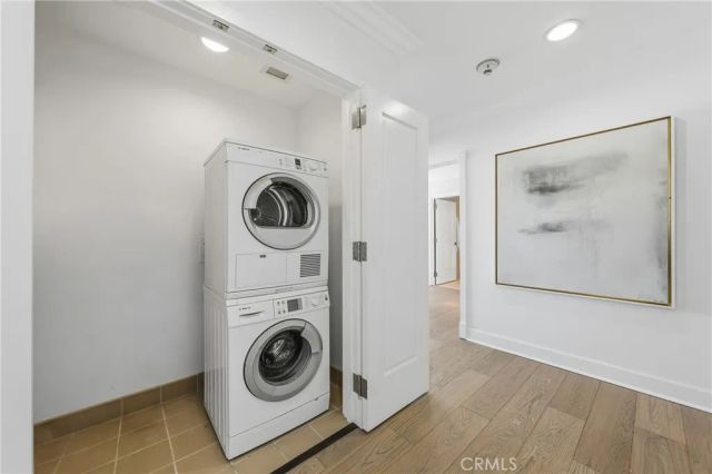 900 W Olympic, Los Angeles, CA 90015
