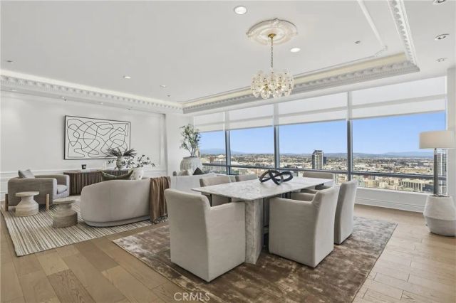 900 W Olympic, Los Angeles, CA 90015