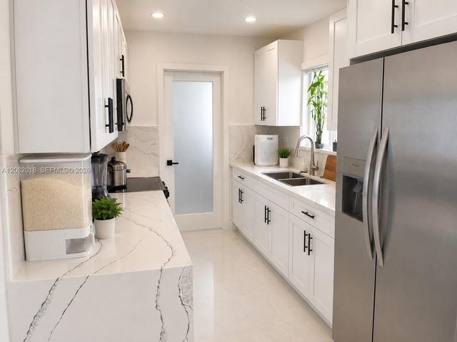 1749 SW 8th Street, Homestead, FL 33030