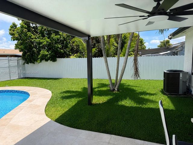 1749 SW 8th Street, Homestead, FL 33030
