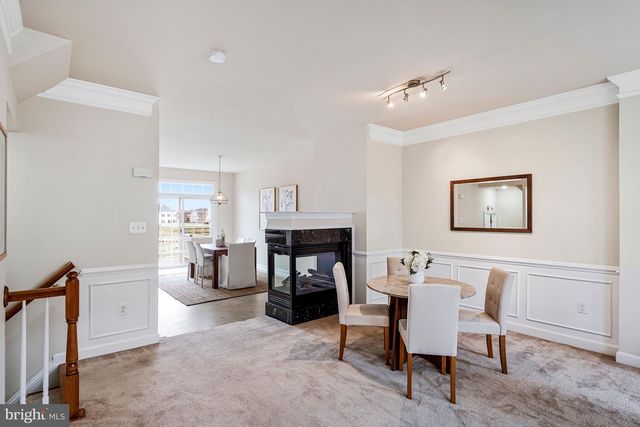 10615 BRISTOW STATION DR, Bristow, VA 20136