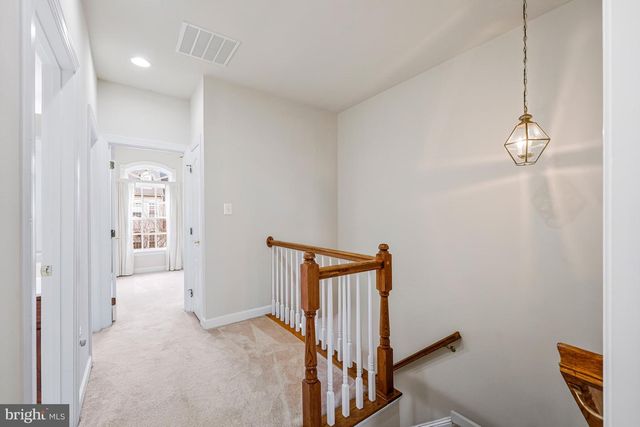 10615 BRISTOW STATION DR, Bristow, VA 20136