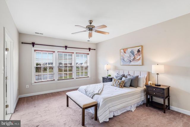 10615 BRISTOW STATION DR, Bristow, VA 20136