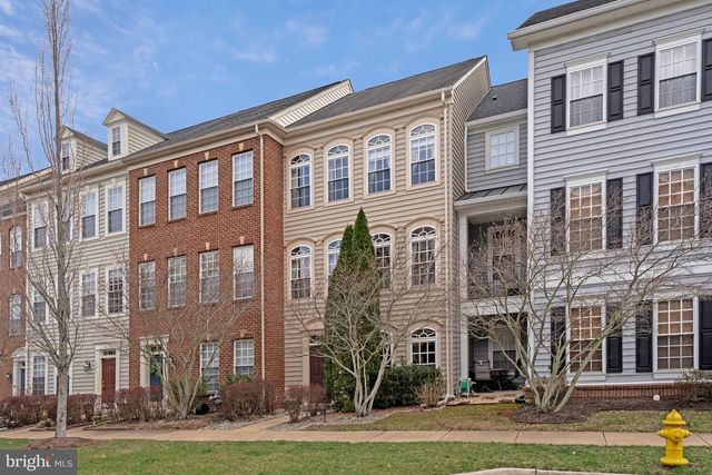 10615 BRISTOW STATION DR, Bristow, VA 20136