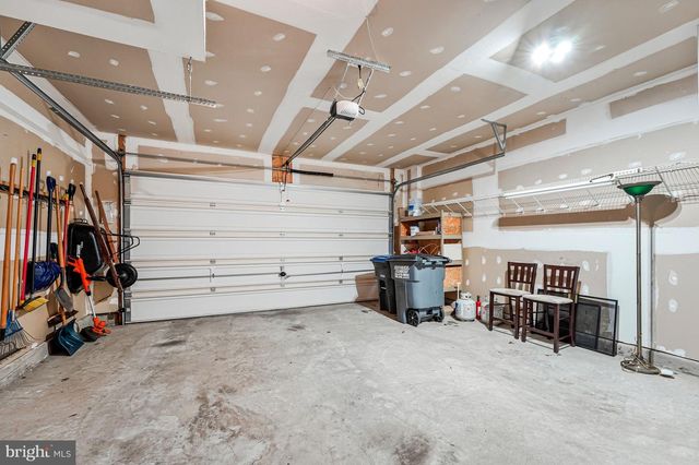 10615 BRISTOW STATION DR, Bristow, VA 20136