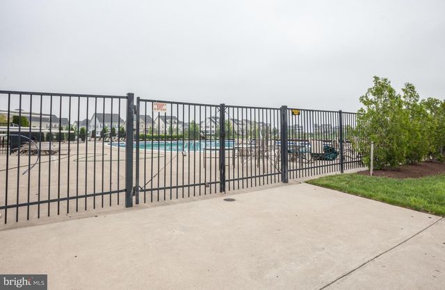 10615 BRISTOW STATION DR, Bristow, VA 20136