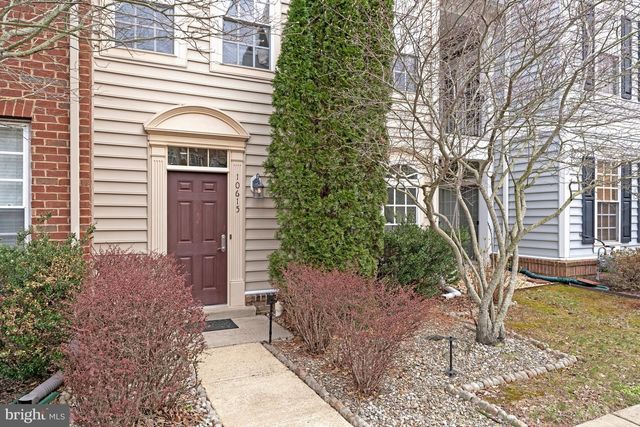 10615 BRISTOW STATION DR, Bristow, VA 20136