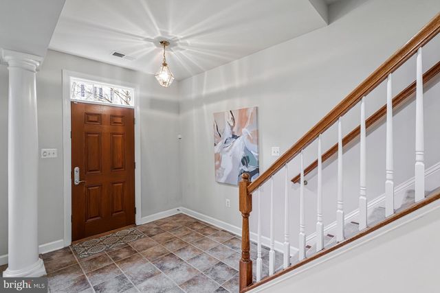 10615 BRISTOW STATION DR, Bristow, VA 20136