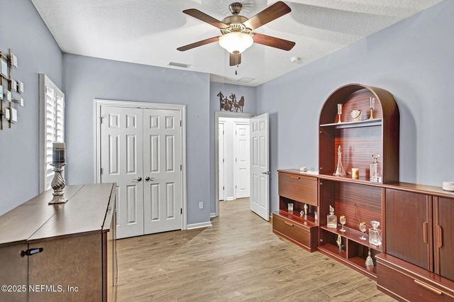 4044 EAGLE LANDING Parkway, Orange Park, FL 32065