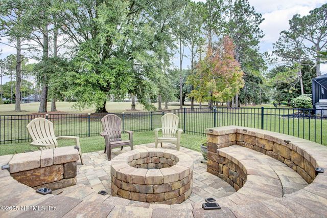 4044 EAGLE LANDING Parkway, Orange Park, FL 32065