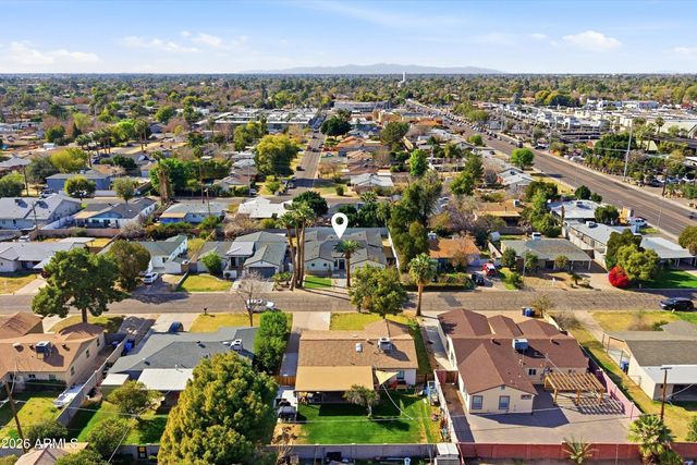 6830 N 10TH Place, Phoenix, AZ 85014